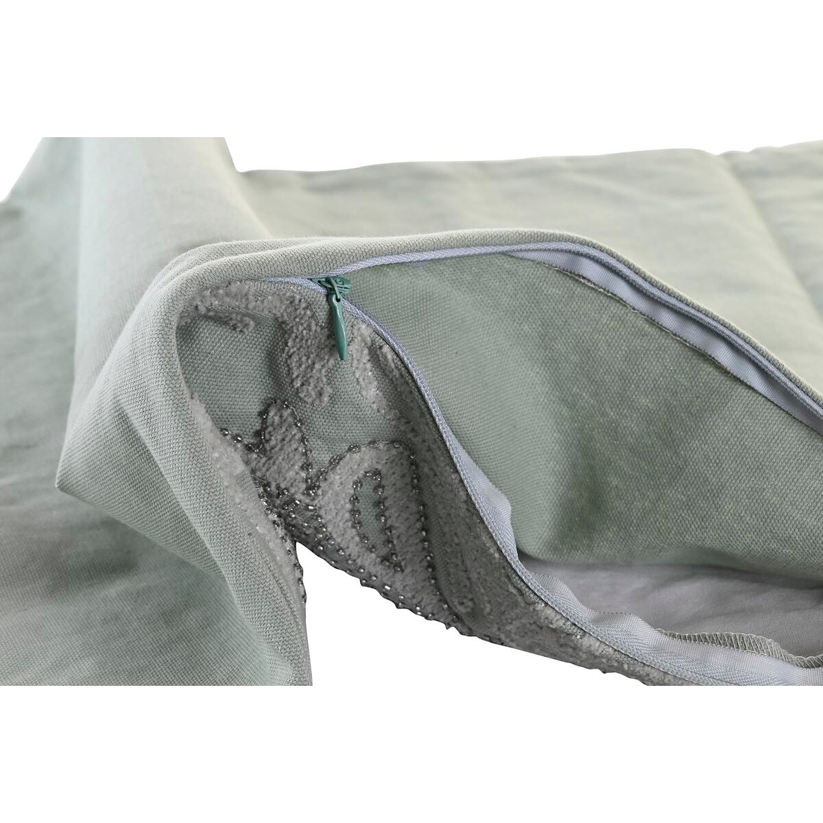 V6H05768FFCD4F269ADE0F46676A142B2B2R3414663P3