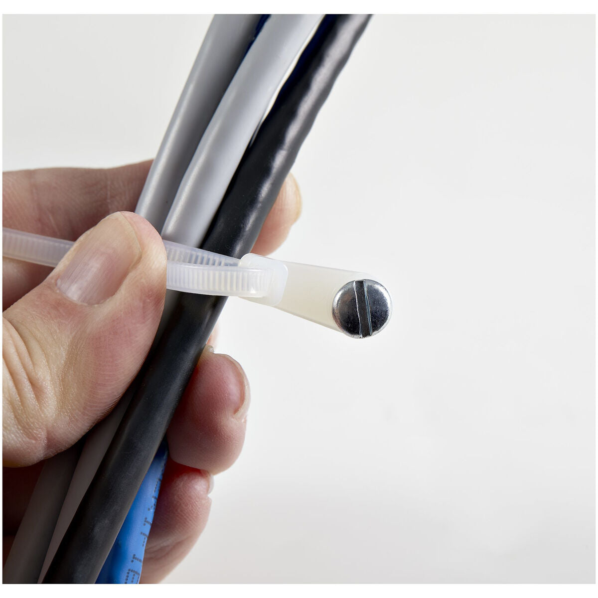 V2H716880895C0E7D32DB686B7A4CA91220R7712502P1