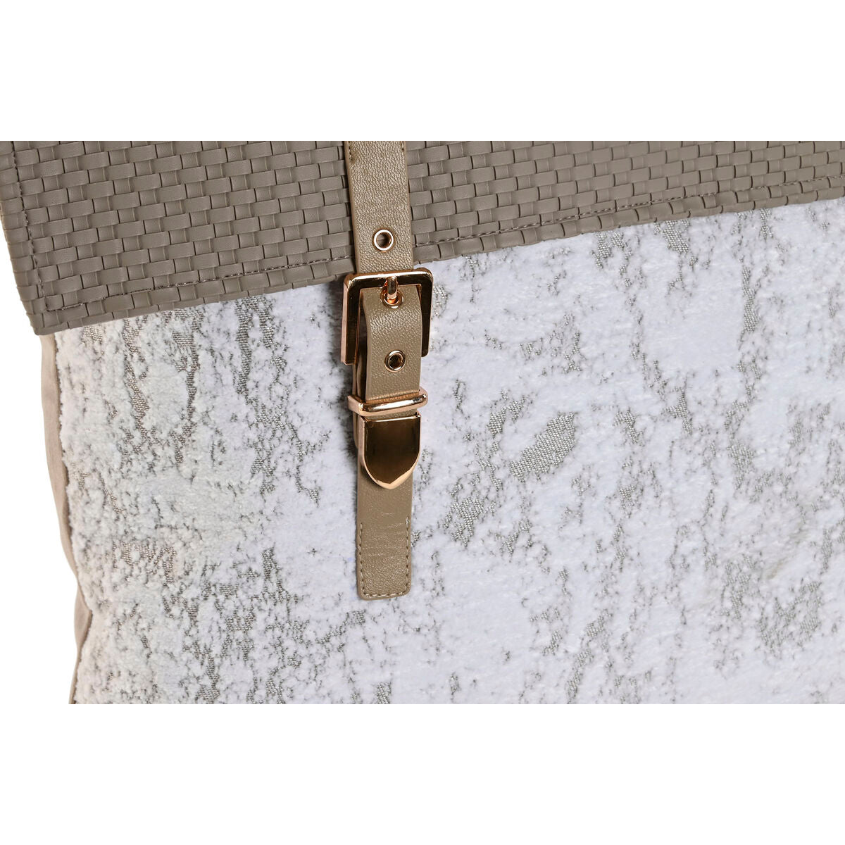 V3HDA0C58A07E40CC3E1B07FE9E662CFBAFR3082293P4