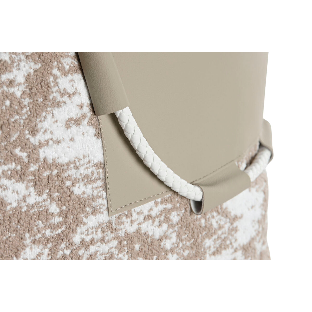 V3H7ACB38999CB4BF62DA71988EF4768395R3082324P4