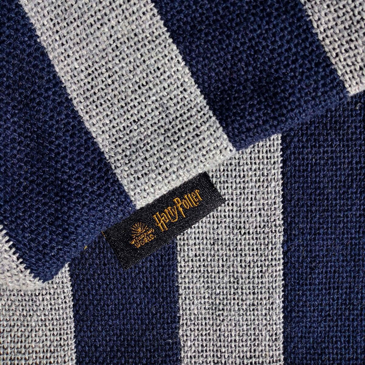 V3HA204A04DB757286EAA2070CCBCE7F70AR4233550P3