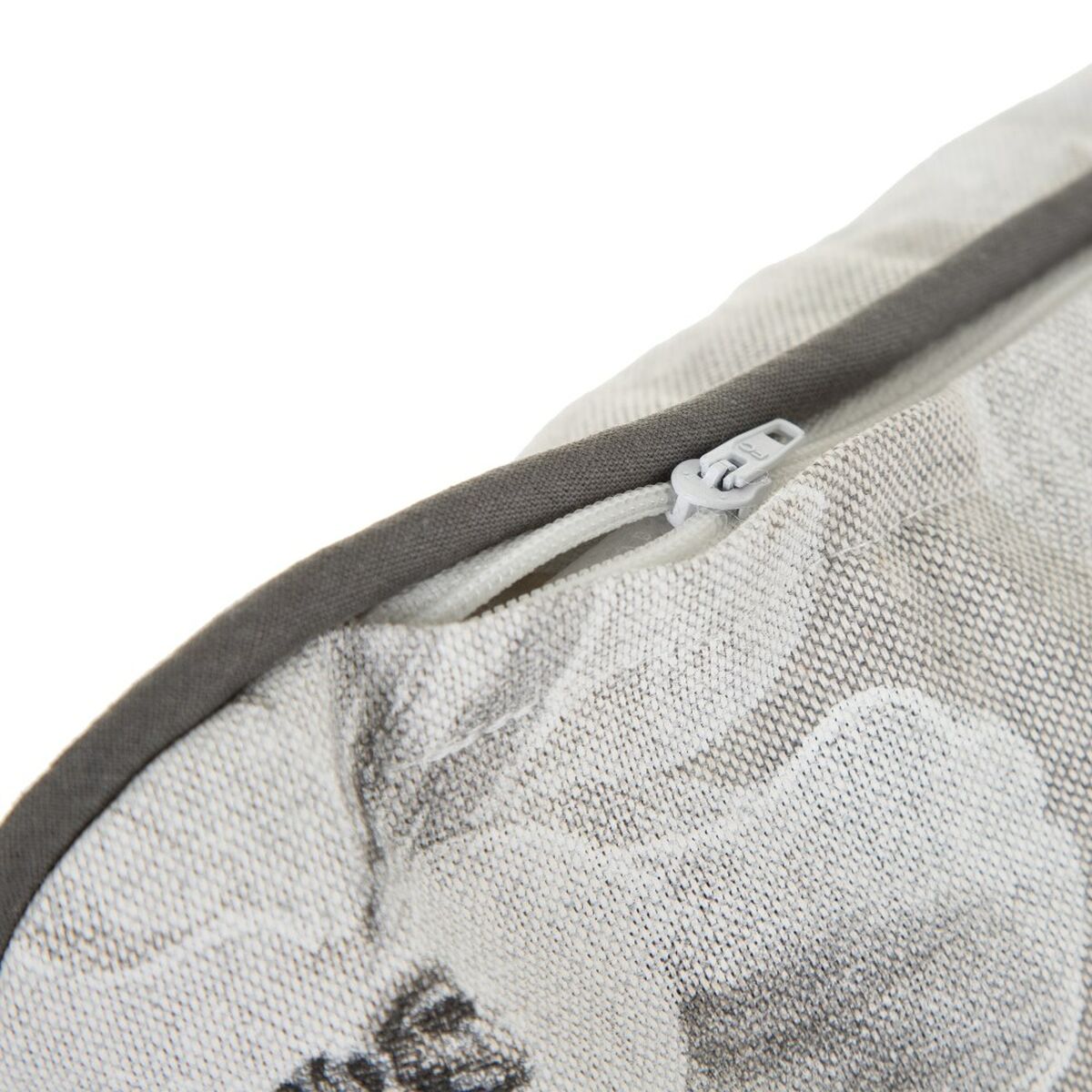 V2HFD517E12B50B52C5DD1C1460D3A4A1EER4434321P4