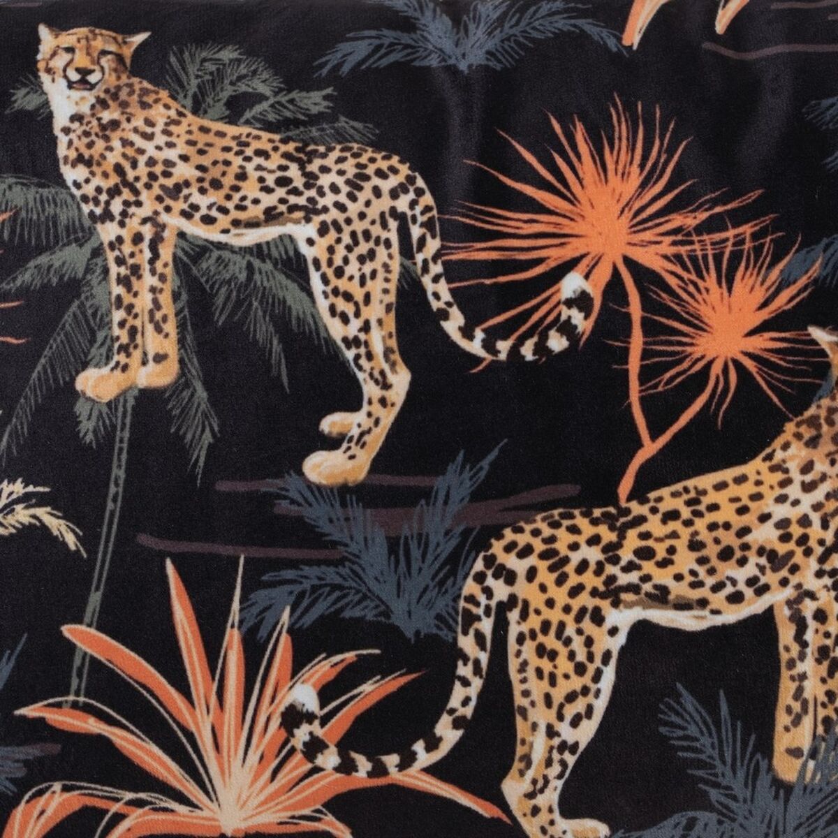 Tyyny Leopardi 50 x 30 cm Neliö