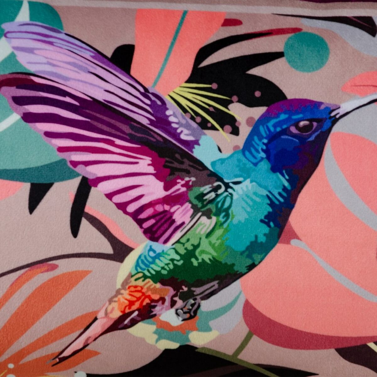 V3H1936A05273EF70DBBAA728E189709779R2458812P5