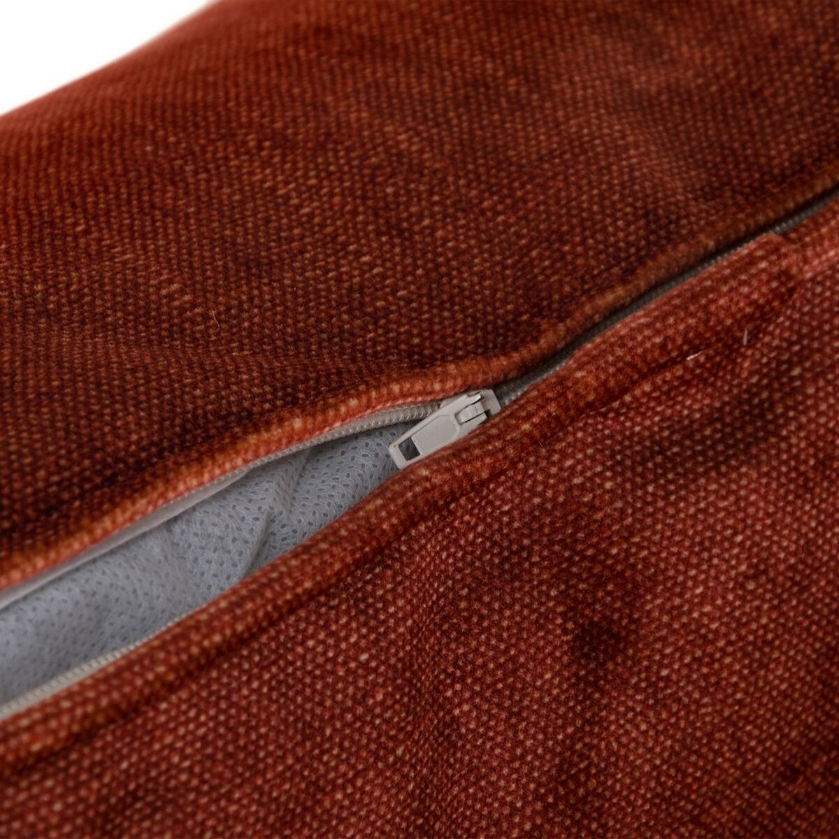 V3HDE8BF18F9981278513FEBD89AE0648E7R2458927P2