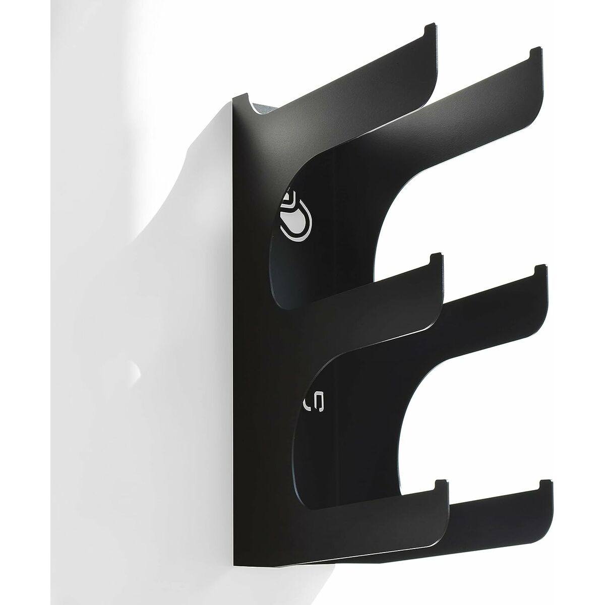 Seinäkiinnike käsipainoille Meollo (2 osaa)